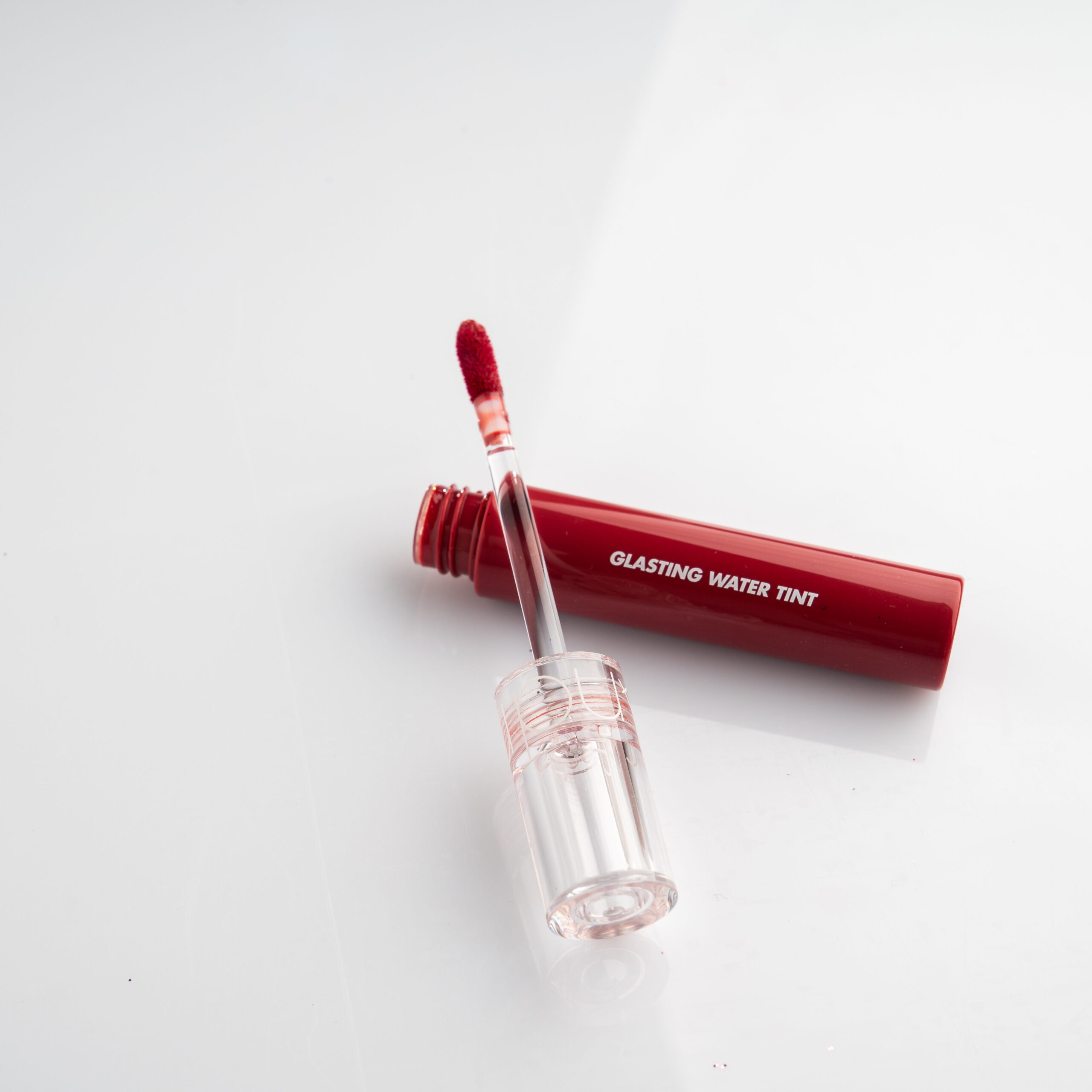 Produktová fotografie rtěnky a lesku na rty