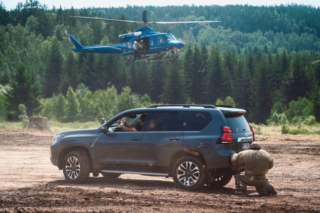 Armádní akce s vrtulníkem – eventová reportáž, Bahna